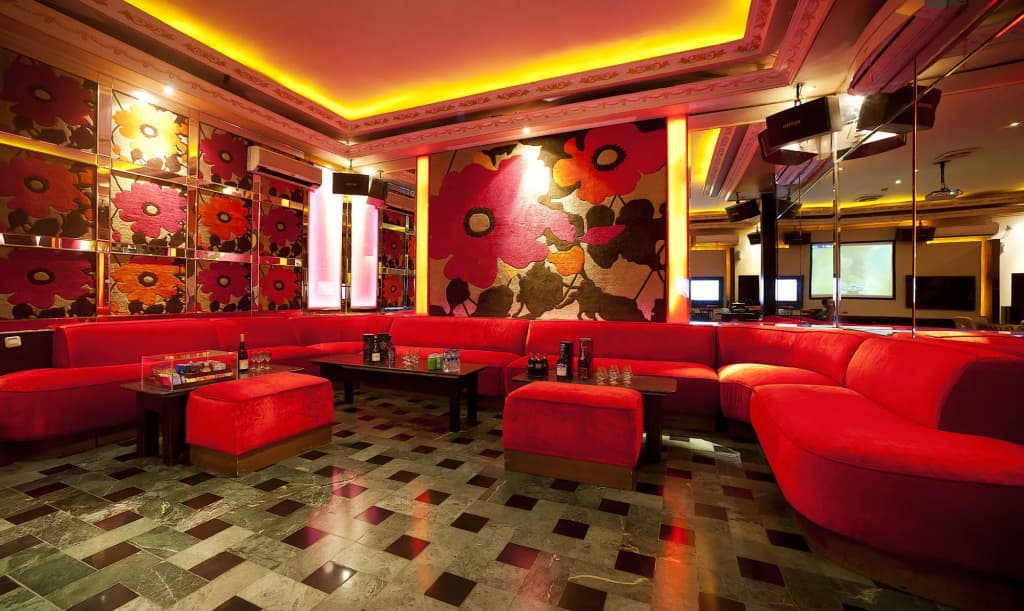 Hotel Olympic - photo 13