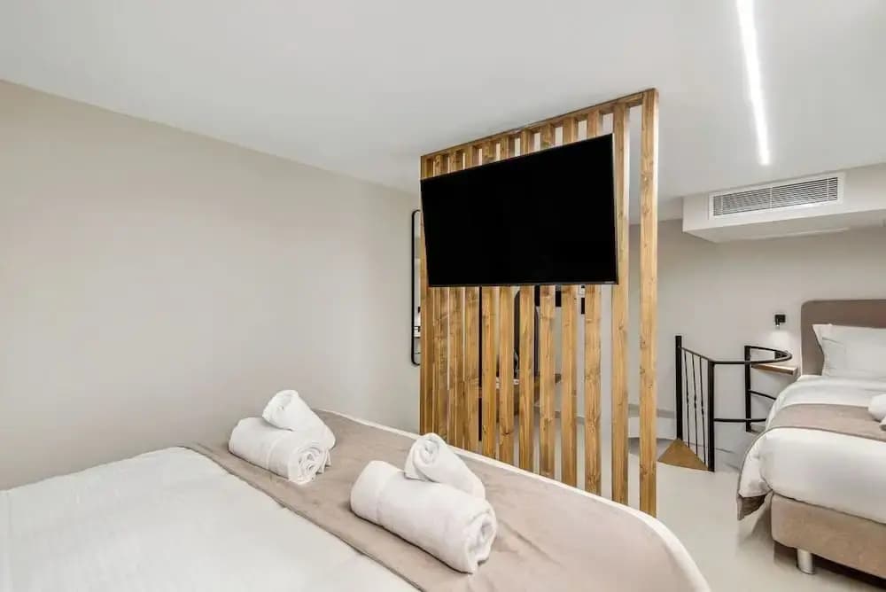 Mc Queen Boutique Apartments - photo 48