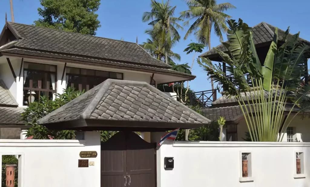 4 Bedroom Villa Gold Footsteps to Beach - photo 5
