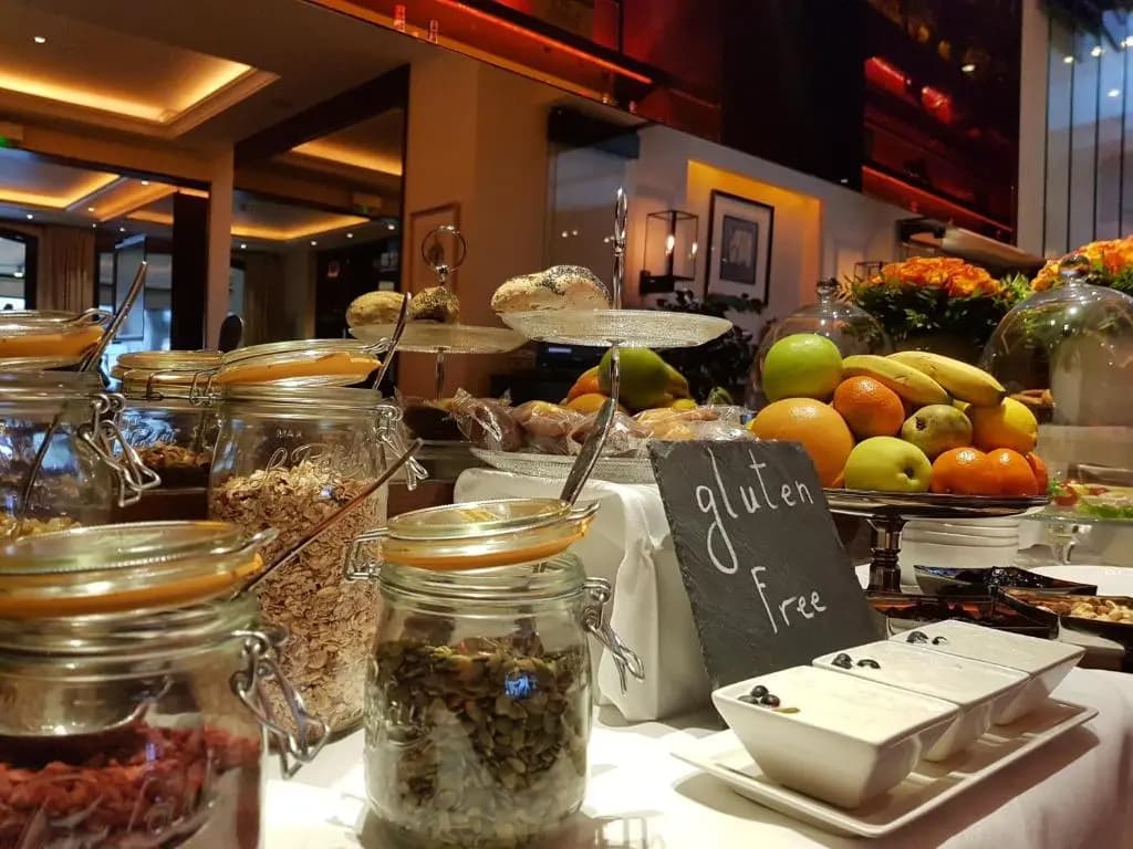 Hôtel Montaigne - photo 11