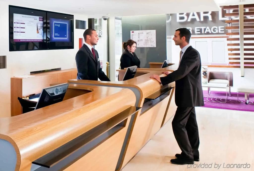 Mercure Paris Centre Tour Eiffel Hotel - photo 15