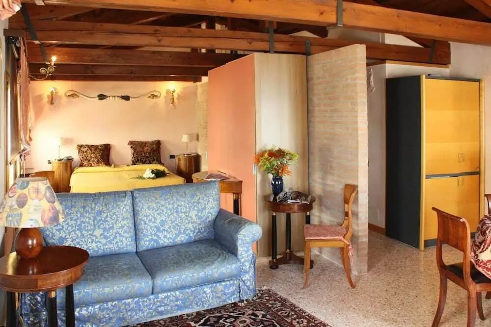 San Simeon Apartments - photo 25