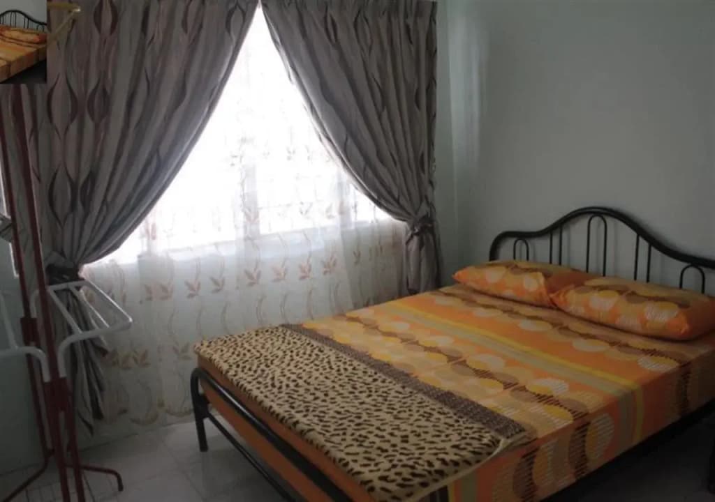 The Mawar Homestay - photo 8