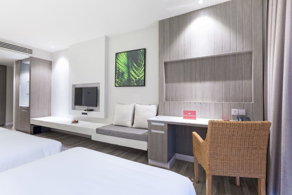 ZEN Premium Patak Karon Beach - photo 12
