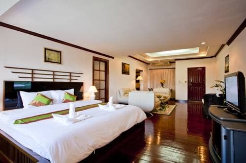 Phuket Nirvana Resort - photo 2