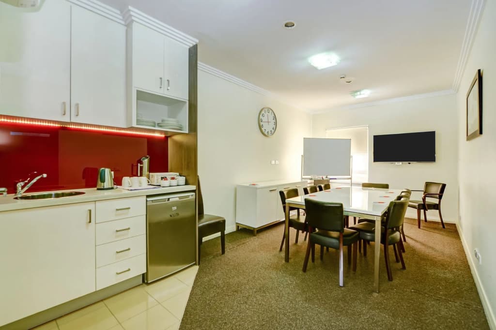 Best Western Plus Camperdown Suites - photo 22