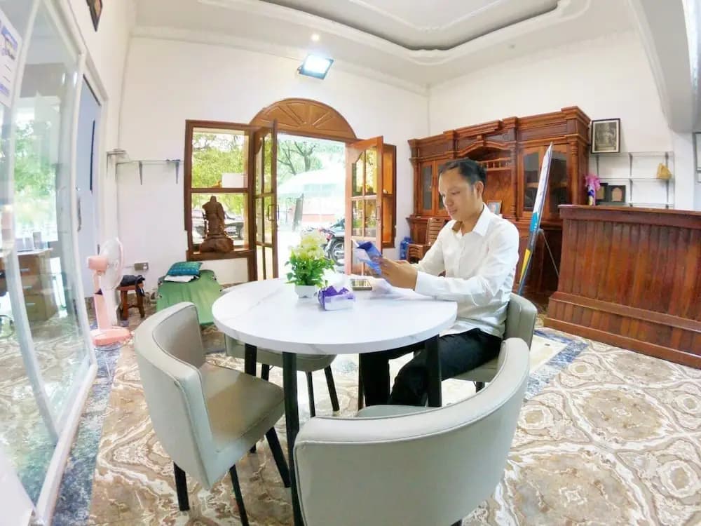 Sarah Guest House - photo 3
