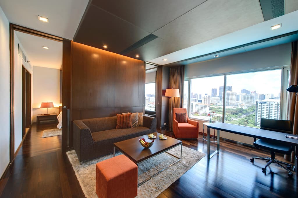 Pathumwan Princess Hotel - photo 2