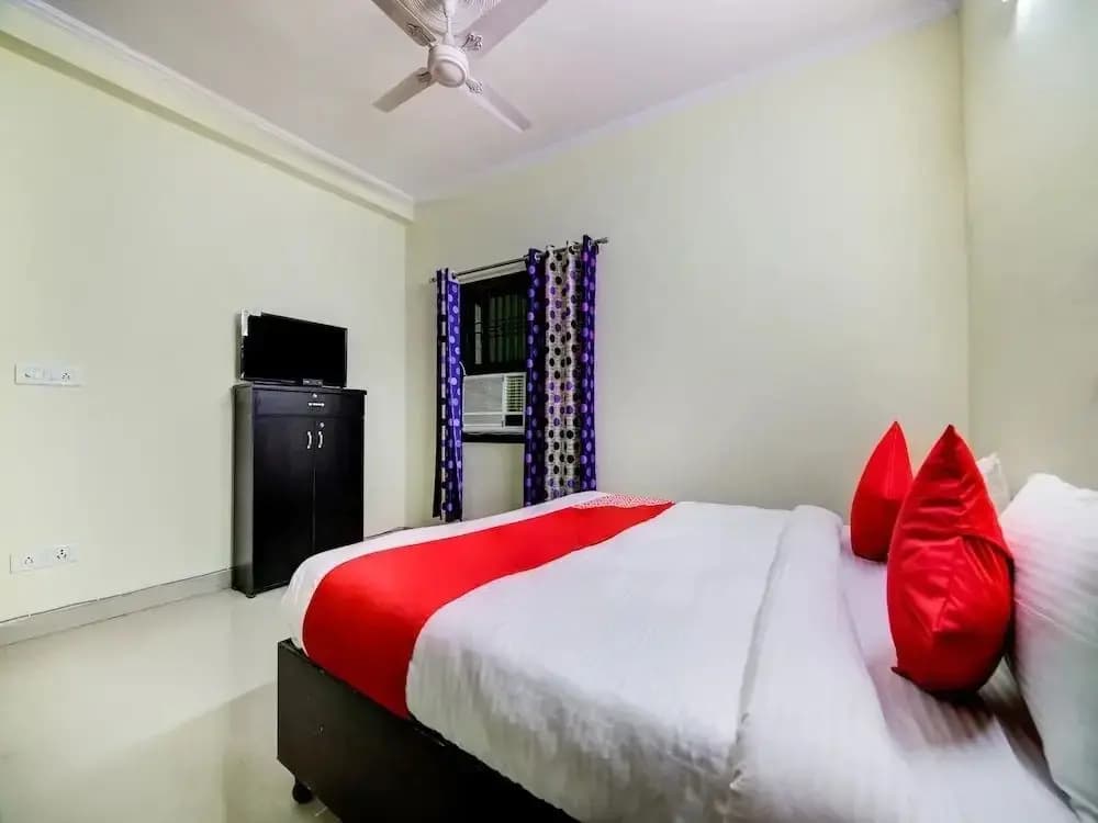 Kamal Palace By OYO Rooms - photo 3