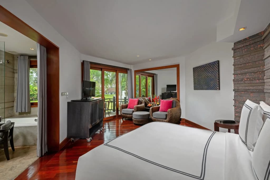 The Slate Hotel - photo 5