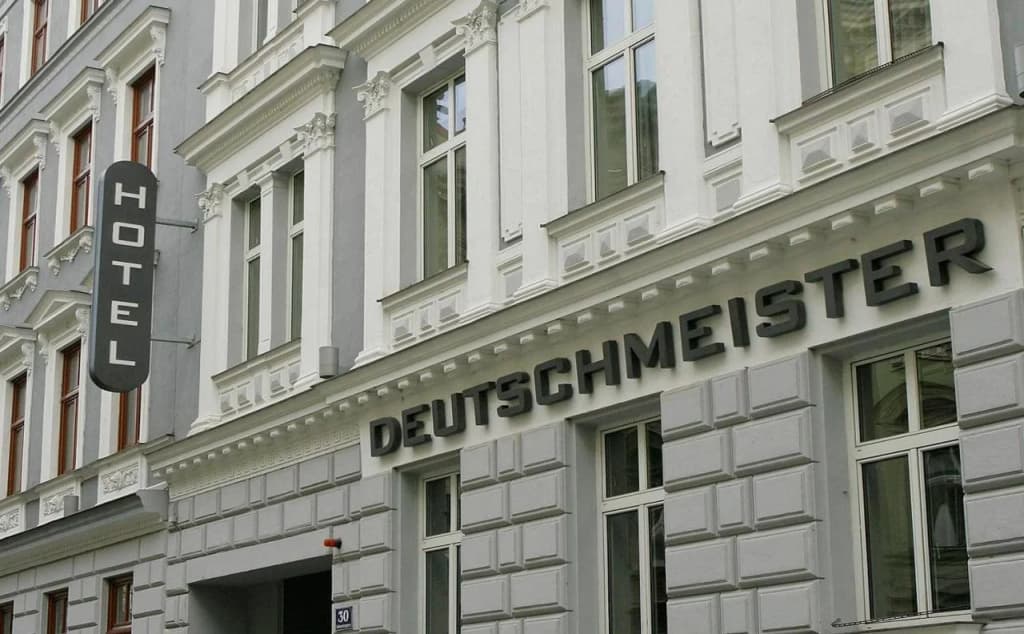 Hotel Deutschmeister - photo 28