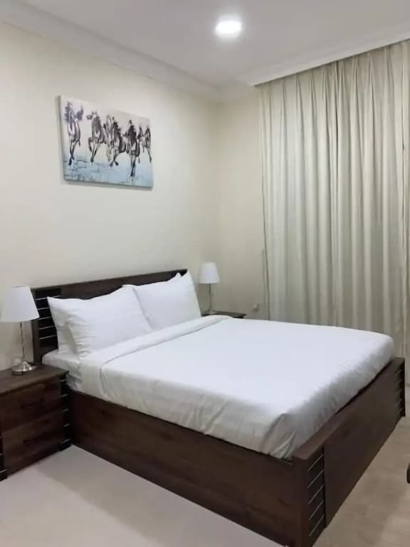 Chelsea Gardens Apartment - photo 6