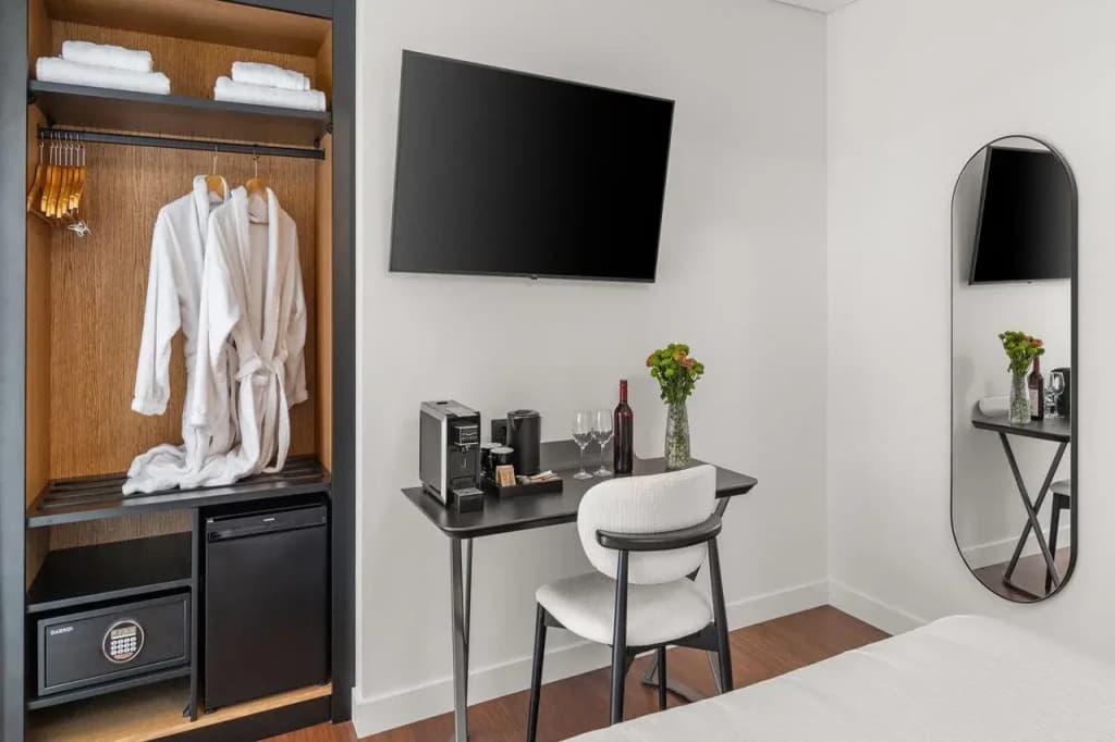 Athenaeum Palace & Luxury Suites - photo 5