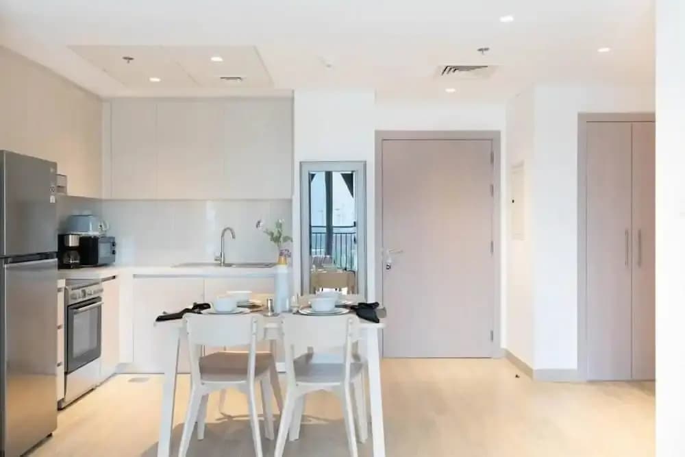 Bloomfields Iconic 1BR Waters Edge - photo 13