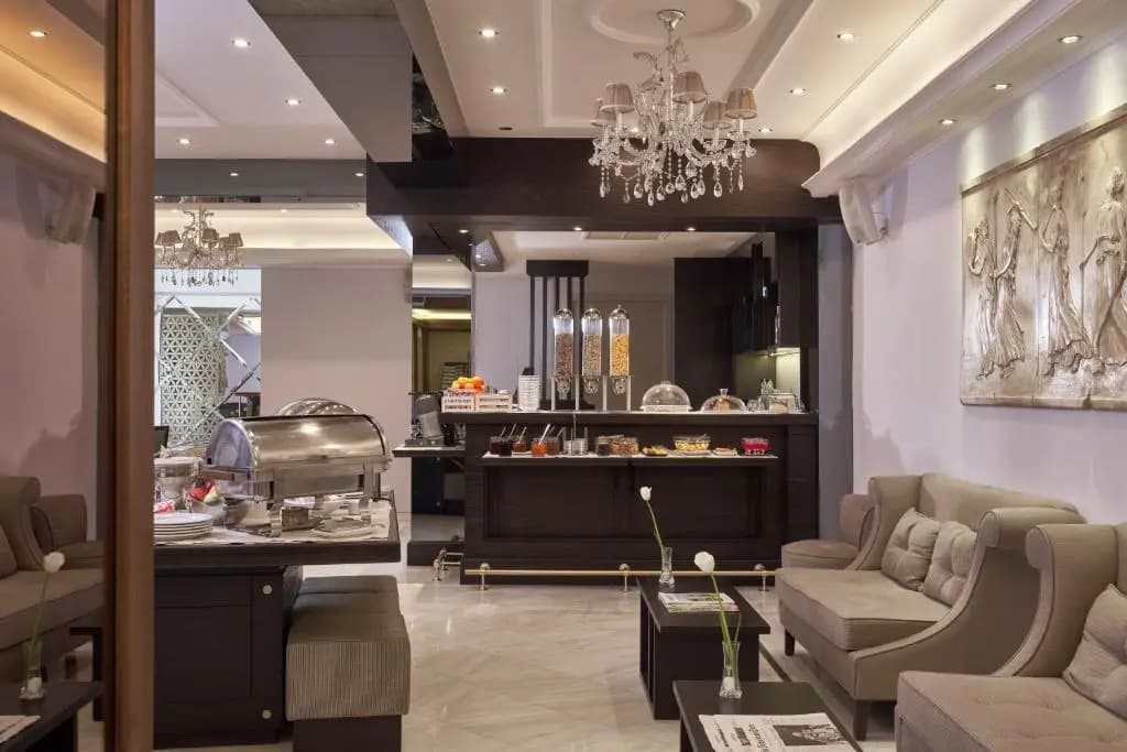 AVA Hotel & Suites - photo 25