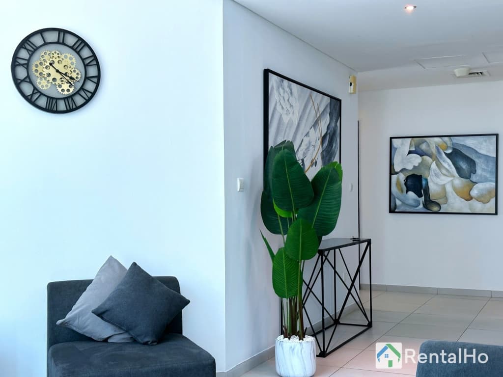 Wider View - Panoramic Tower Flat - photo 8