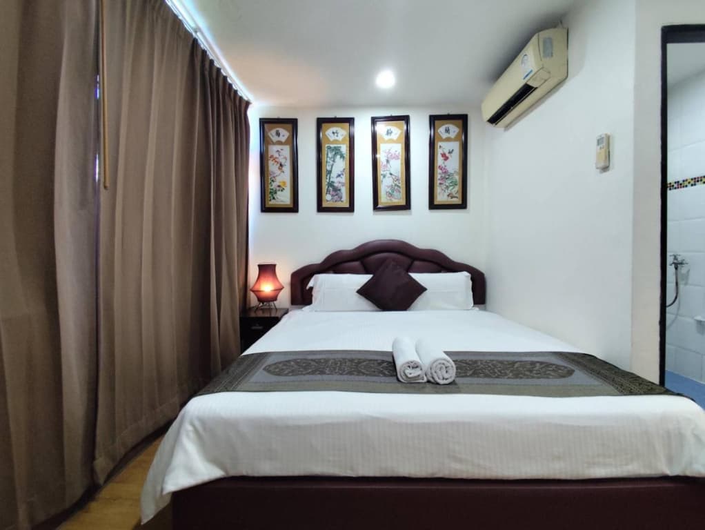 Longzhu Guesthouse - photo 38