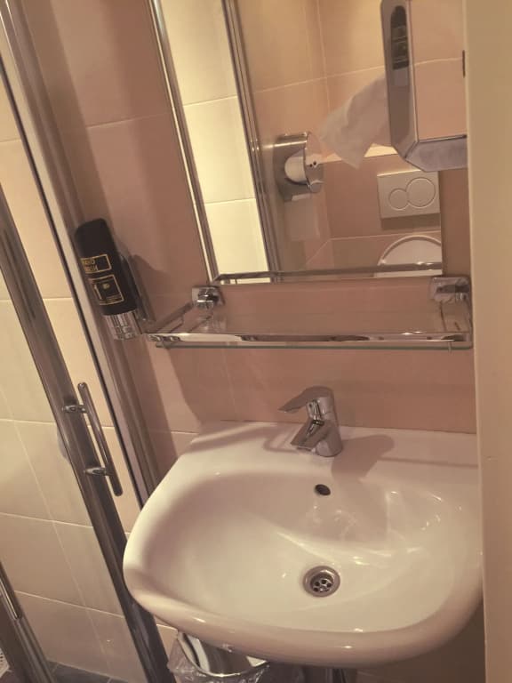 Hotel Damrak Inn - photo 42