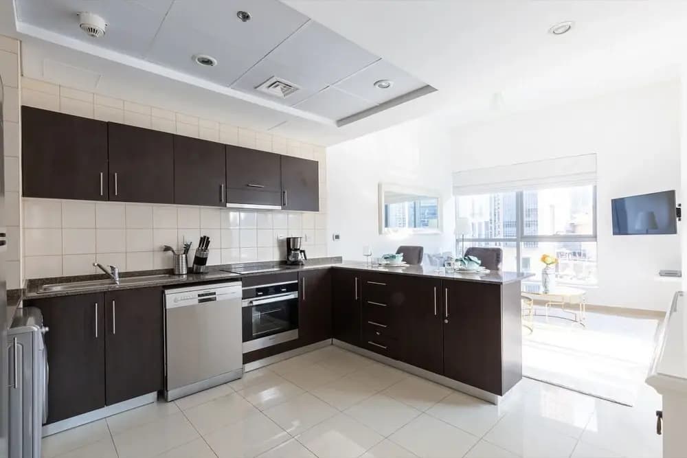 Beautiful Home, Wake Up To Superb Marina Views - photo 22