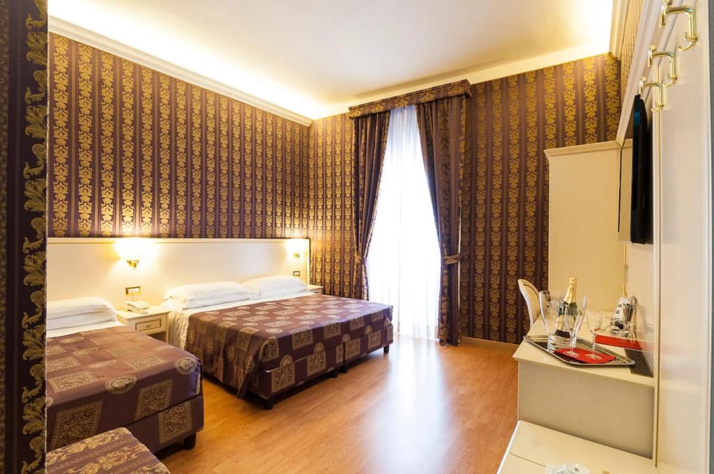 Trevi 41 Hotel - photo 28
