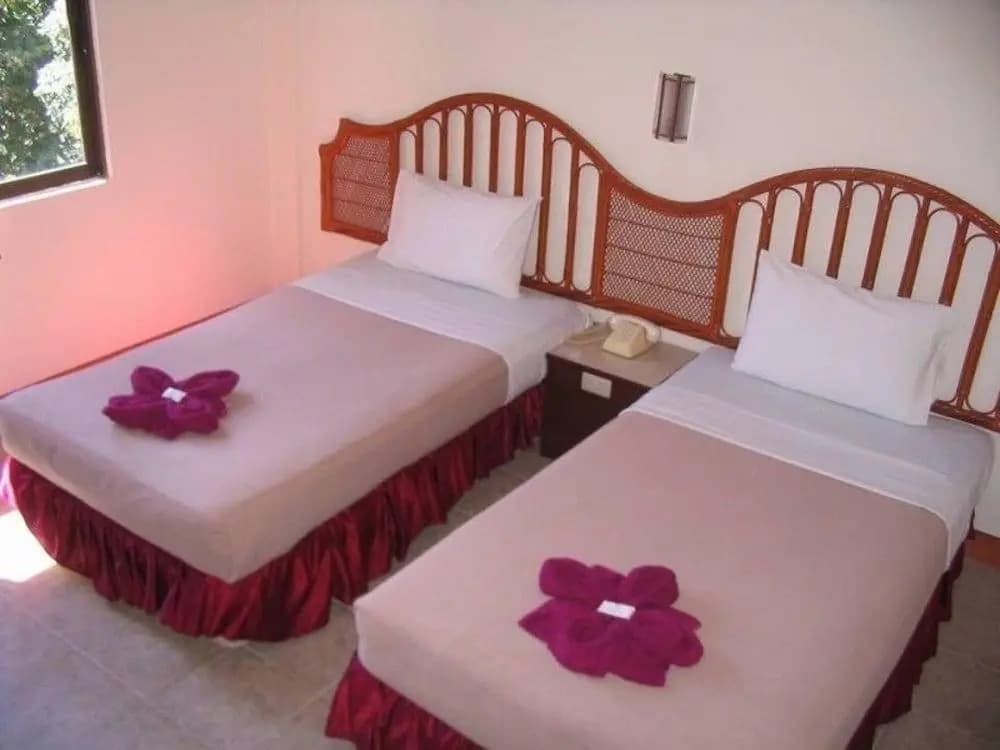 Nora Bukit Hotel - photo 4