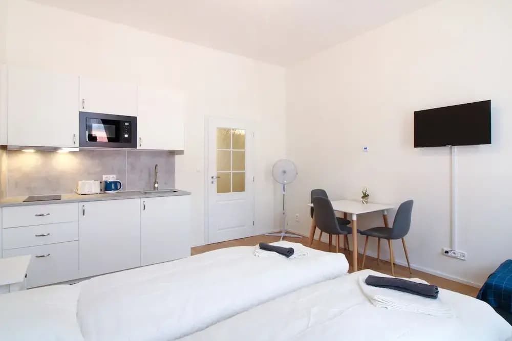 Bouquet Apartments - photo 18