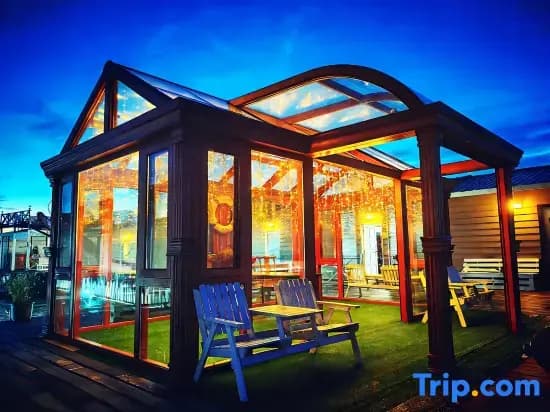 Vera Lavu Water Villa (24-Hour Chinese Housekeeper Service & Unlimited Snorkeling) - photo 4