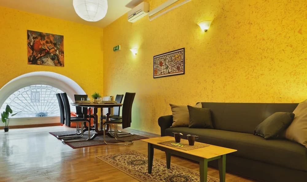 Principe Eugenio Apartment - photo 11