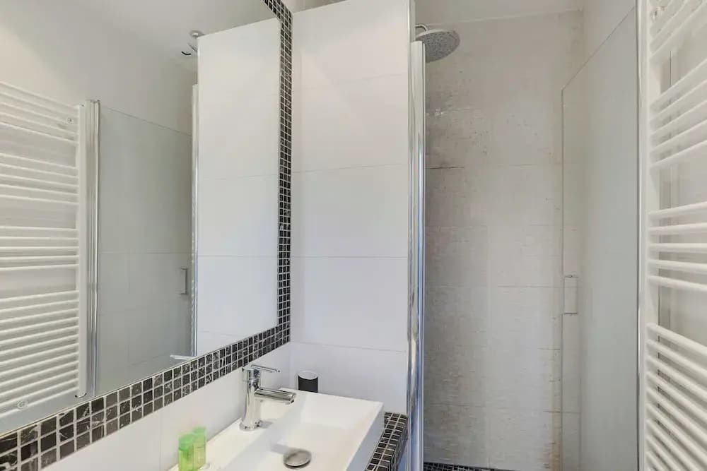 Charming Apartment - 1br/4p - Saint Lazare - photo 5