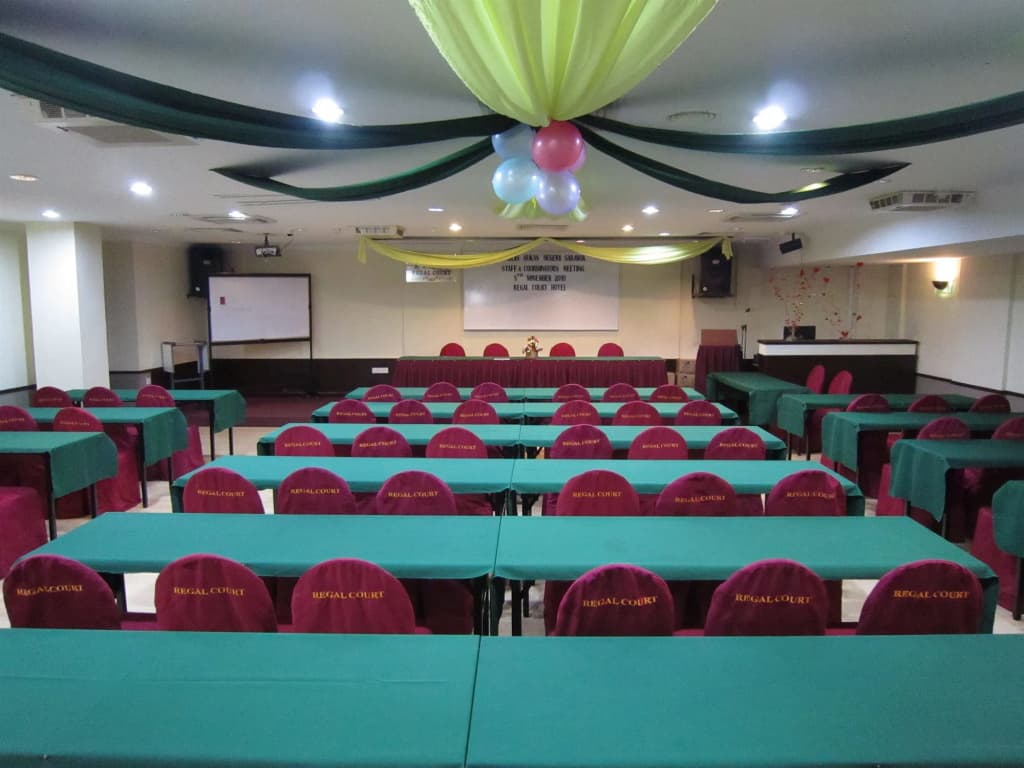 Regal Court Hotel Kuching - photo 10