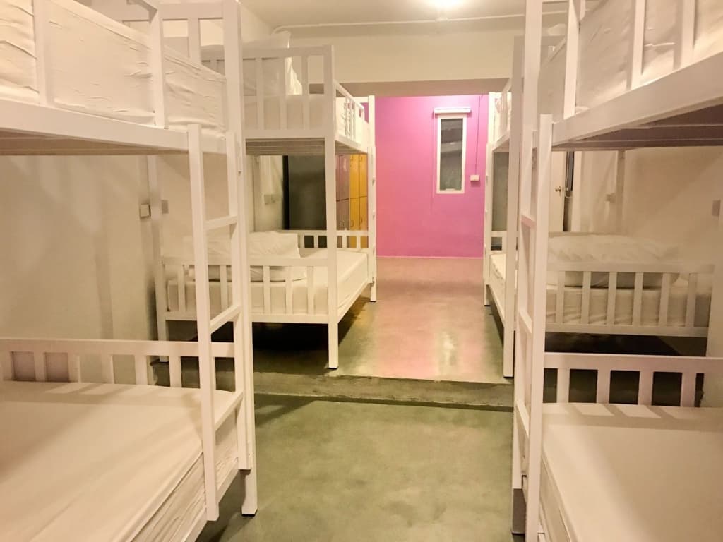 U-Sabai Hostel - photo 4