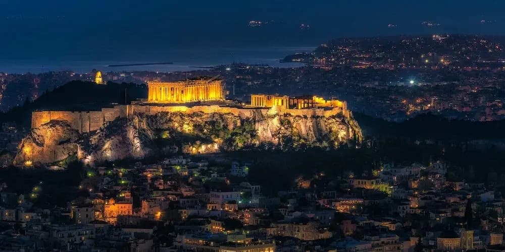 Skyfall Penthouse with Acropolis View - photo 3