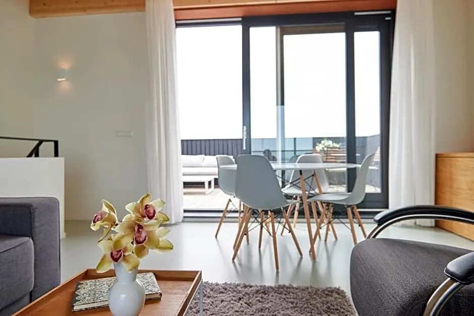 Lake View Apartment Amsterdam - photo 5