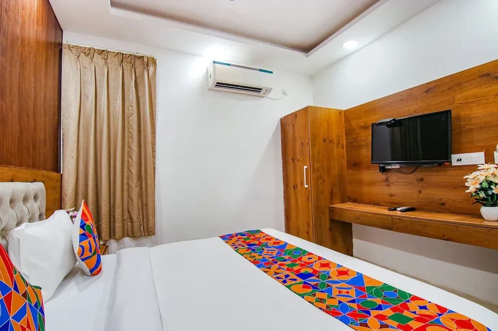 Fabhotel The Glory I - photo 4