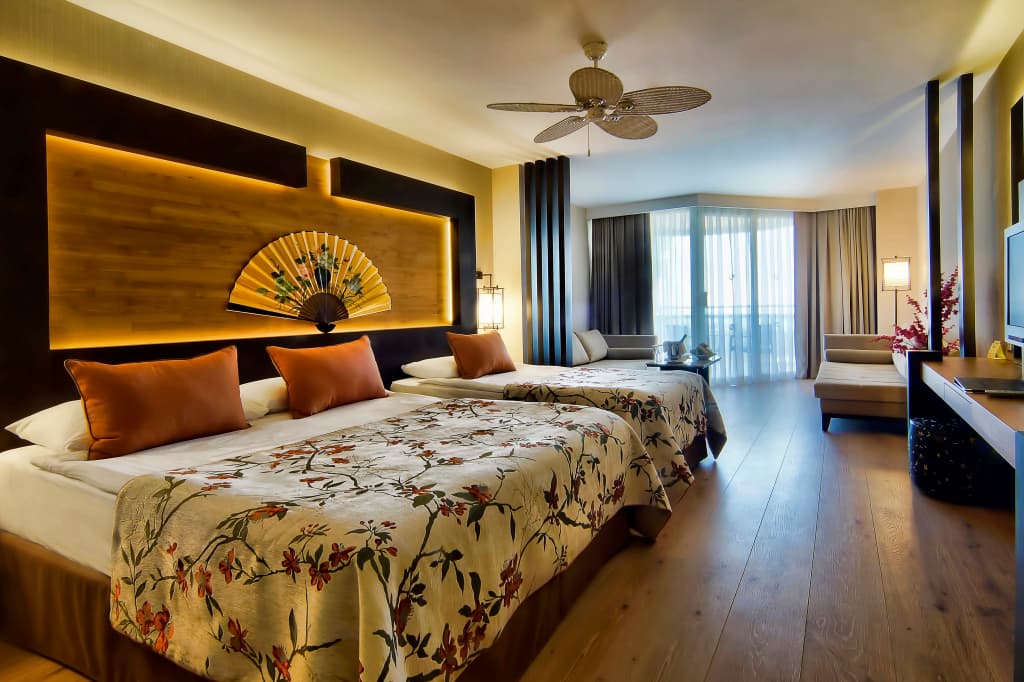 Limak Lara De Luxe Hotel and Resort - photo 4