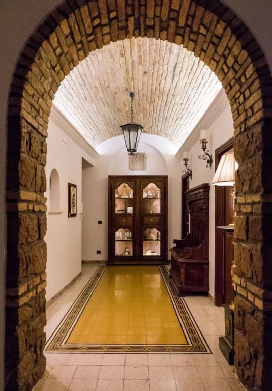 Central Domus Roma - photo 12