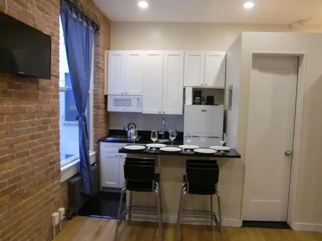 Studios Midtown Manhattan - photo 16