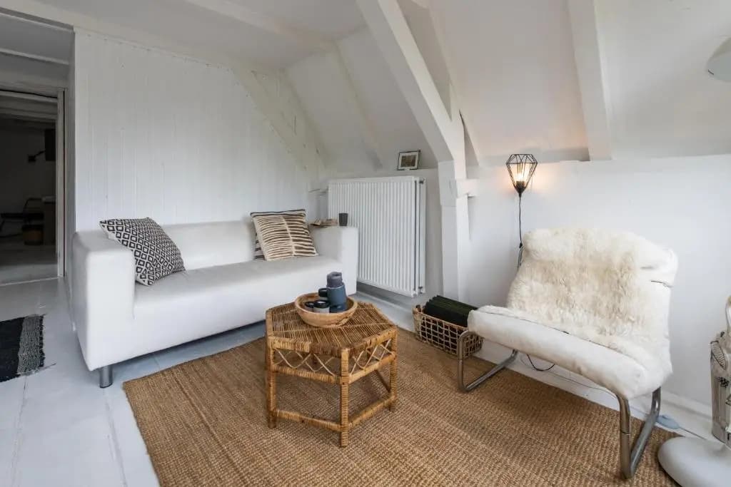 Two Rooms in City Centre - photo 3