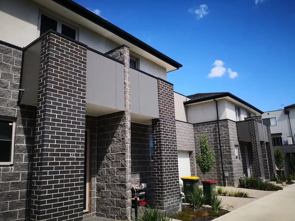 Bundoora Townhouse - photo 1