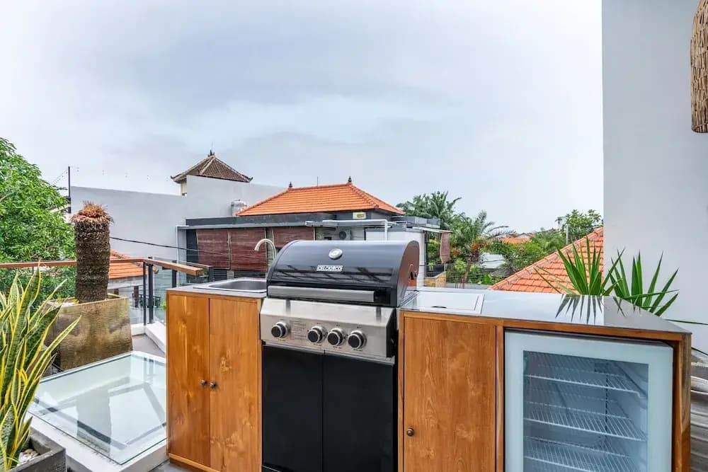 Villa Ozkar - Elegant 3 Bedroom Villa with Pool & Sunset Terrace - photo 41