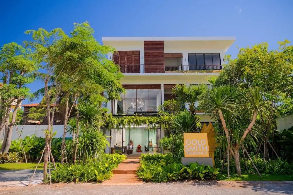 Gold Smith Residence - main photo
