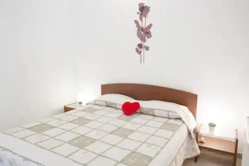 Thelma's Apartment - photo 7