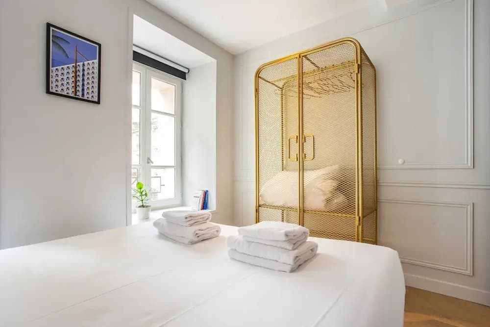 Magnificent 1 Room Apartment - photo 3