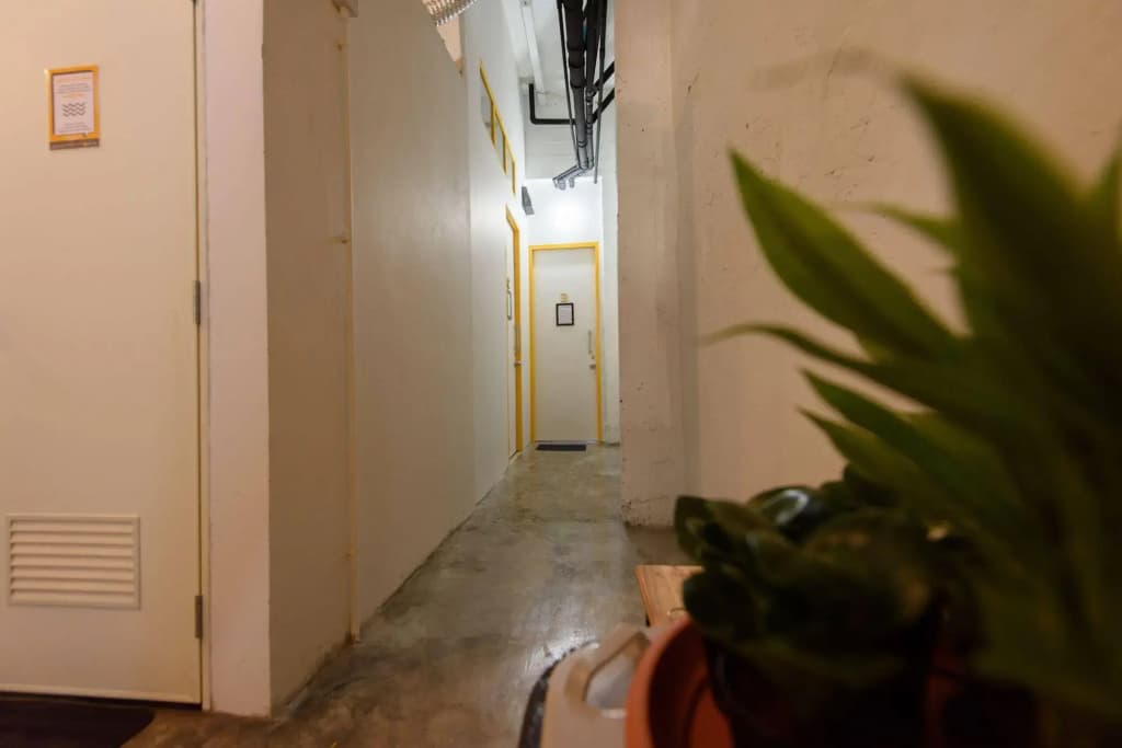 Warm White Hostel - photo 12
