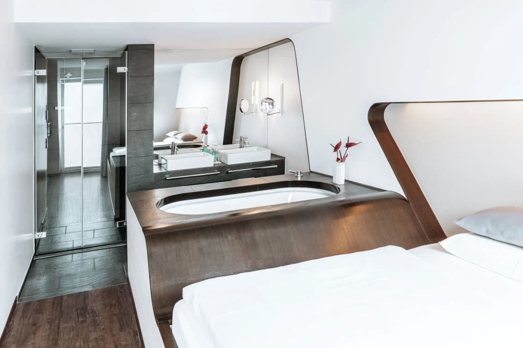 Hotel Q - photo 3