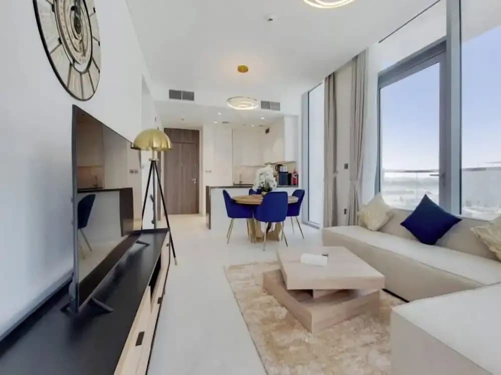 PVH | 1BR Lagoon View District One Residences - photo 3