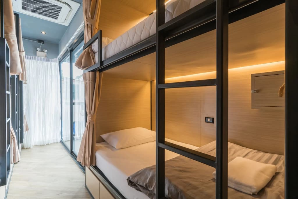 Sleep Box Patong - Hostel - photo 3