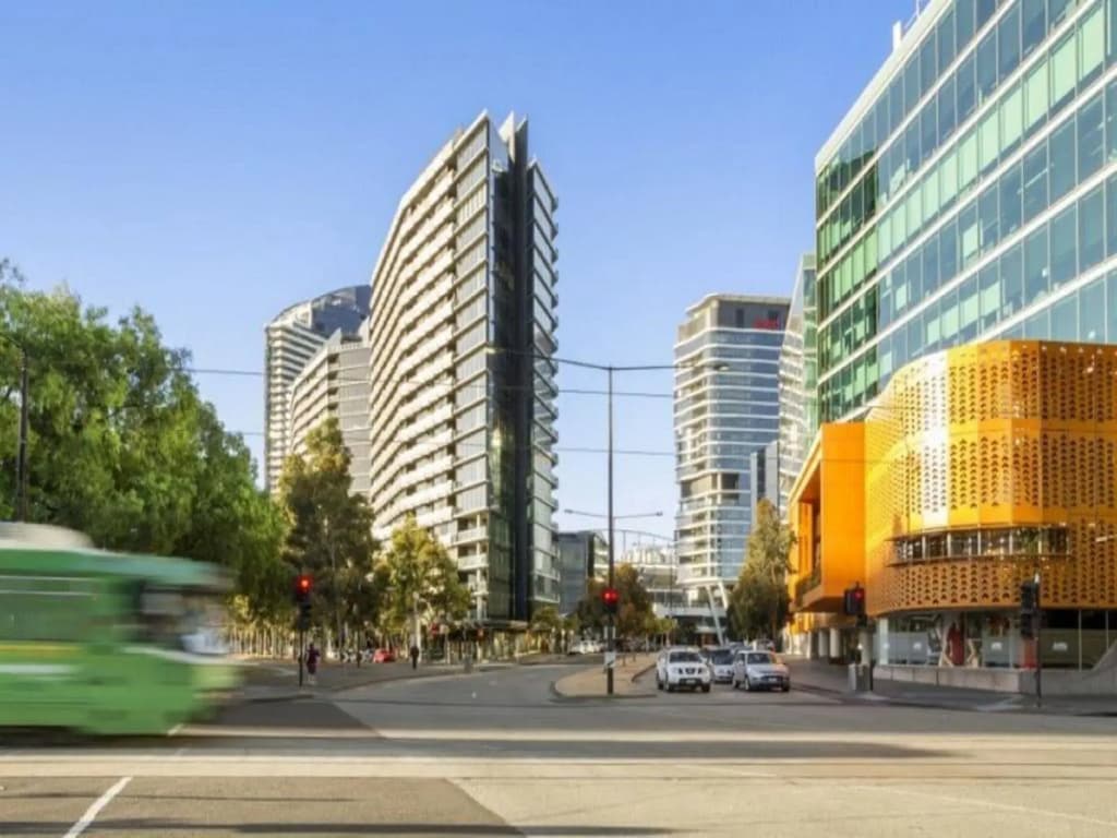 Docklands Executive Apartments - photo 12