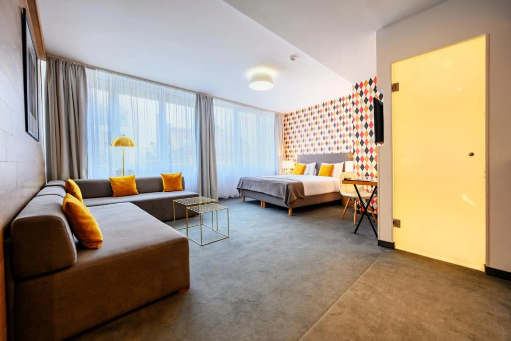 Roombach Hotel Budapest Center - photo 33