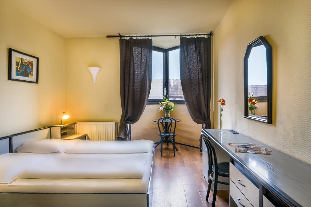 Thomas Hotel Budapest - photo 4